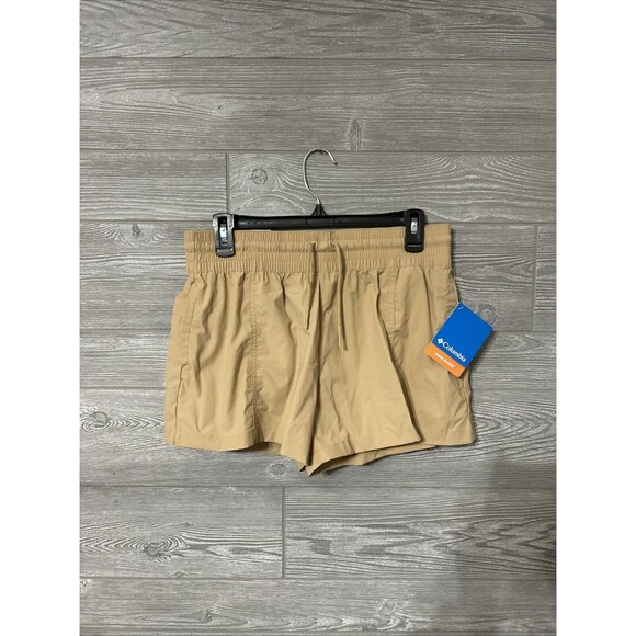 Columbia Boundless Trek Active Shorts‎ Womens M Tan Omni-shade NWT SS-1667 - Picture 1 of 6